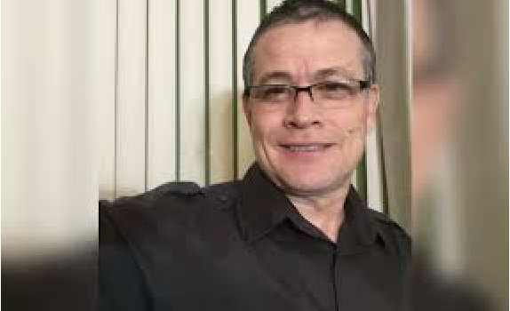 La Polémique S'est Intensifiée Après La Diffusion D'un Message Attribué À L'influenceur José Lápiz, Proposant De L'argent En Échange D'une Attaque Contre Mgr Espinoza.
