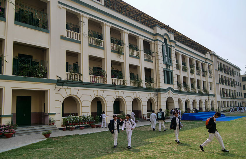 Collège Saint-Xavier © Jésuites.
