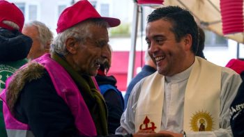 P. Roger Villegas, recteur de la basilique Notre-Dame de Boulogne